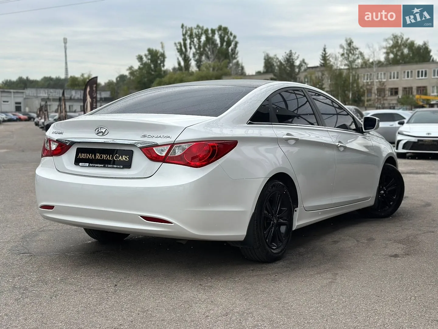 2011 Hyundai Sonata - мініатюра 2