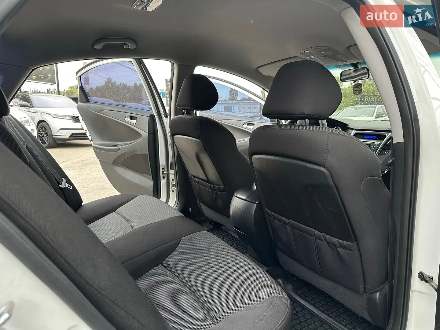 2011 Hyundai Sonata - мініатюра 19