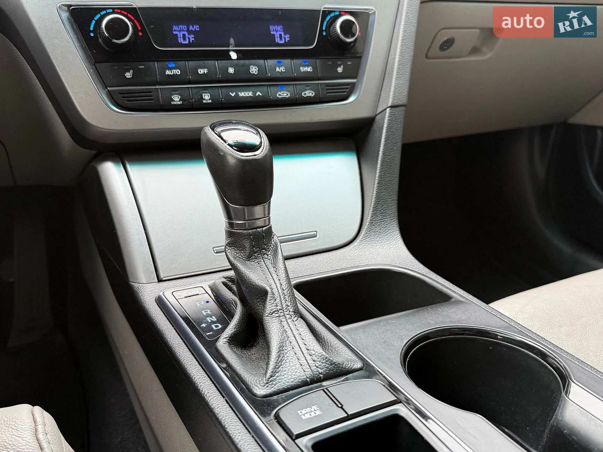 2015 Hyundai Sonata - мініатюра 23