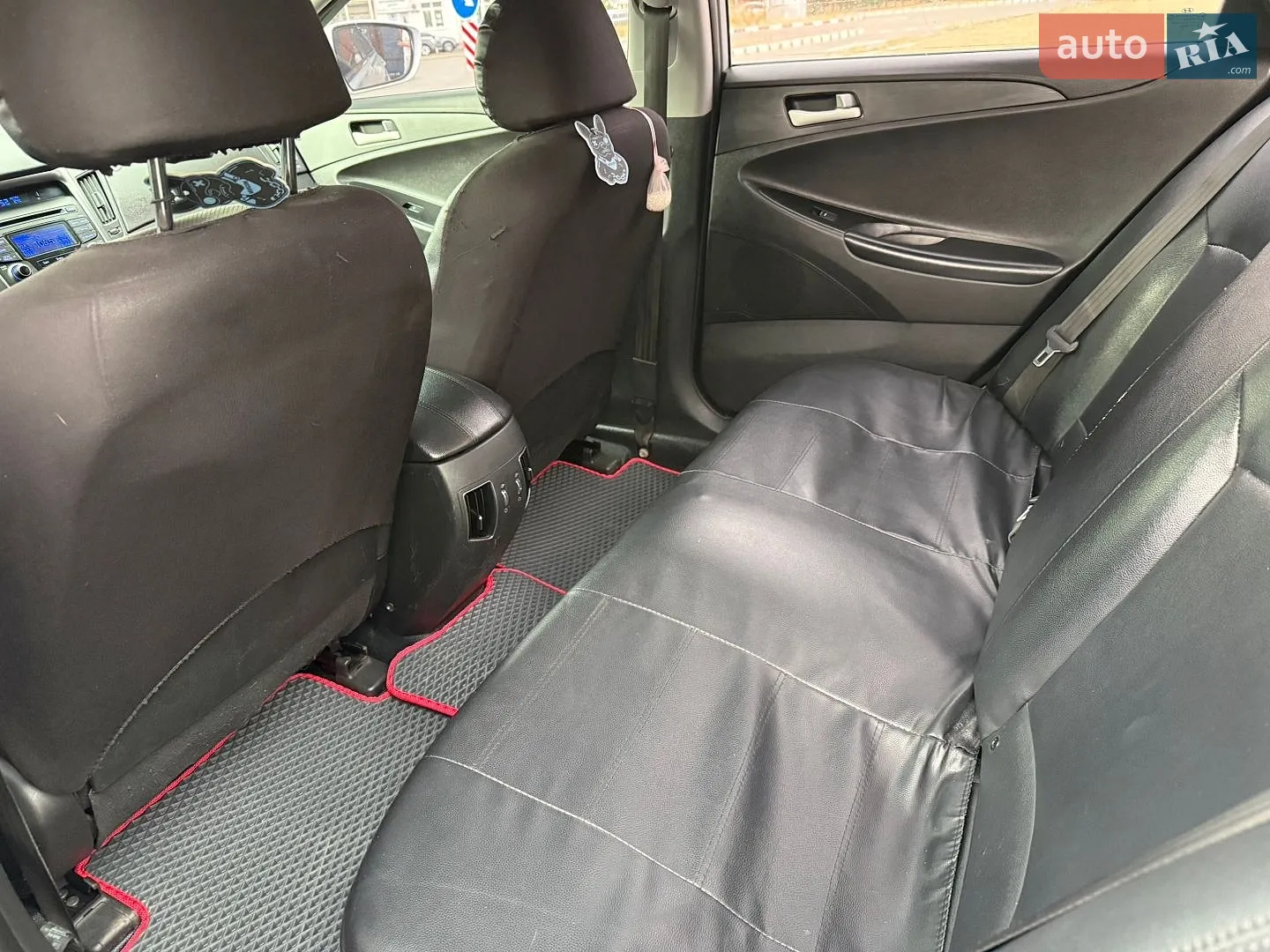 2013 Hyundai Sonata - мініатюра 16