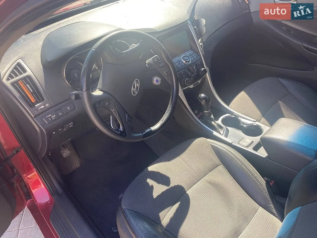 2012 Hyundai Sonata - мініатюра 18