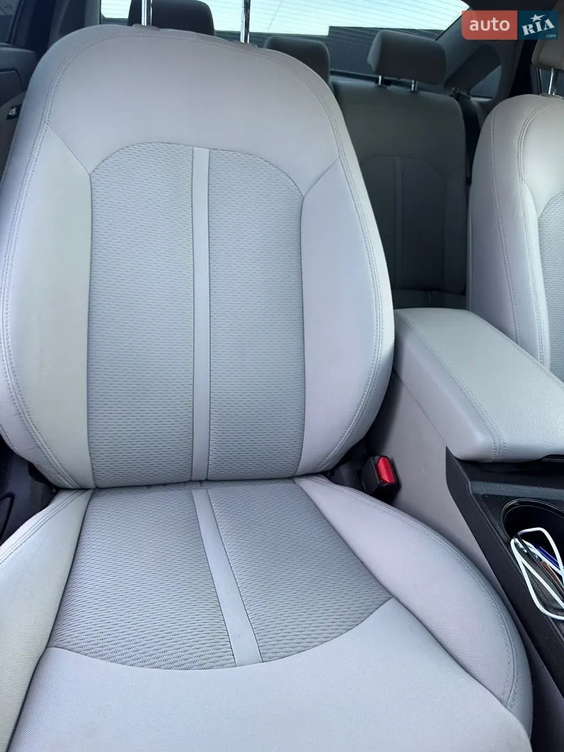 2015 Hyundai Sonata - мініатюра 20