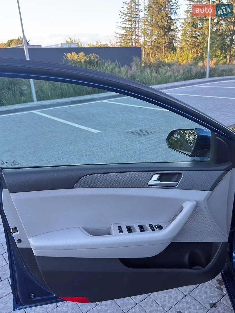 2015 Hyundai Sonata - мініатюра 23