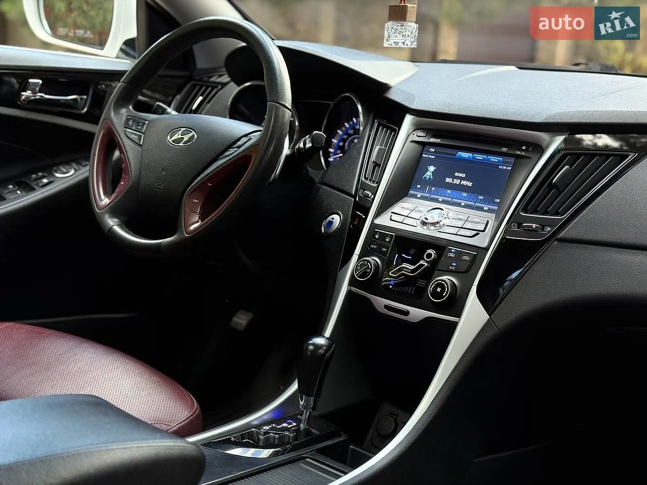 2012 Hyundai Sonata - мініатюра 17