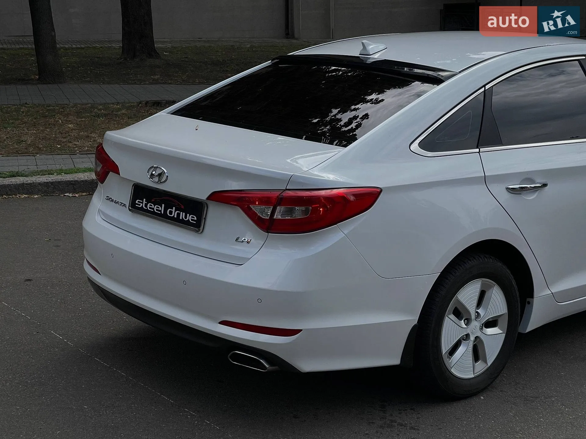 2015 Hyundai Sonata - мініатюра 14