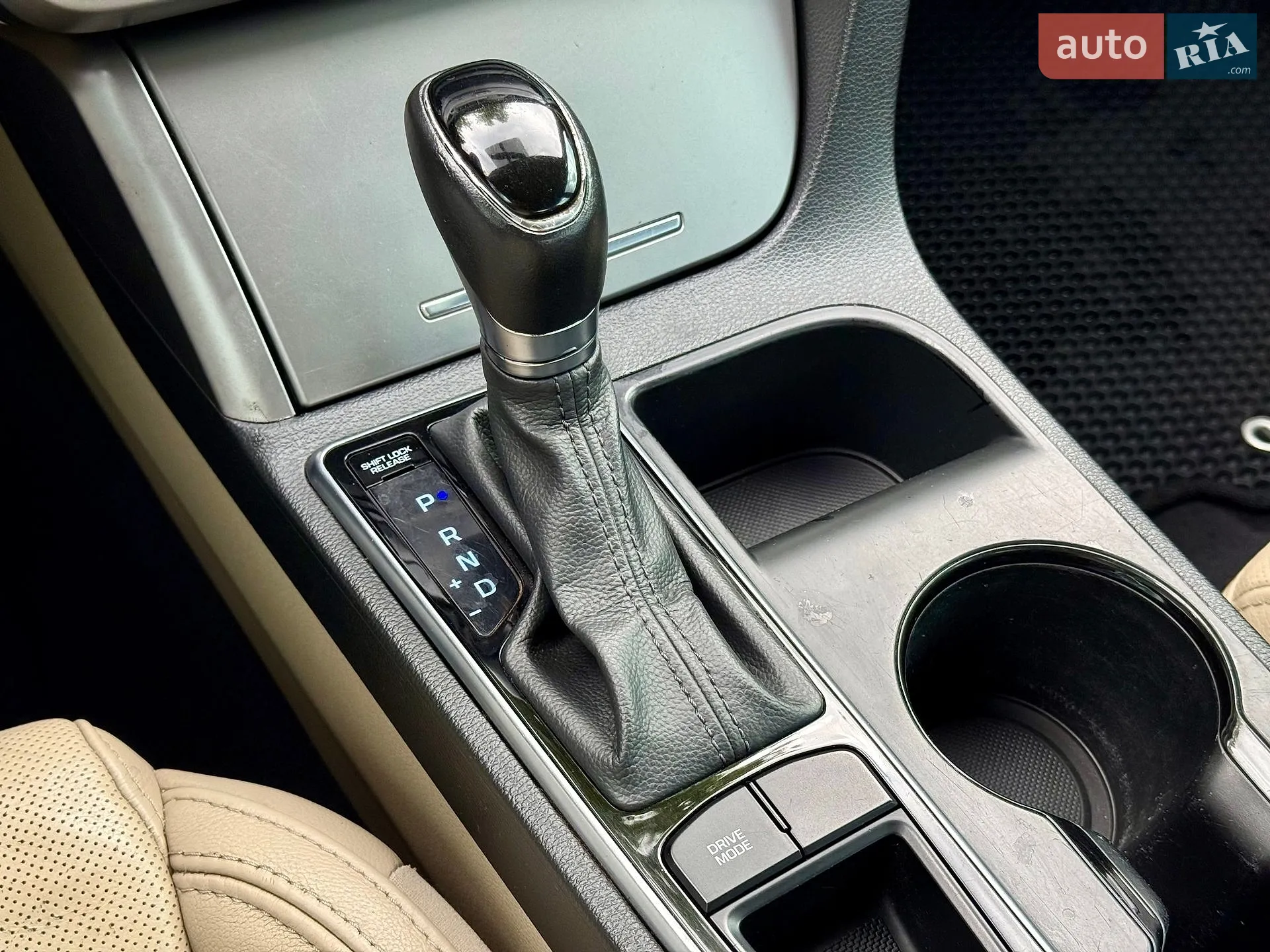 2014 Hyundai Sonata - мініатюра 19