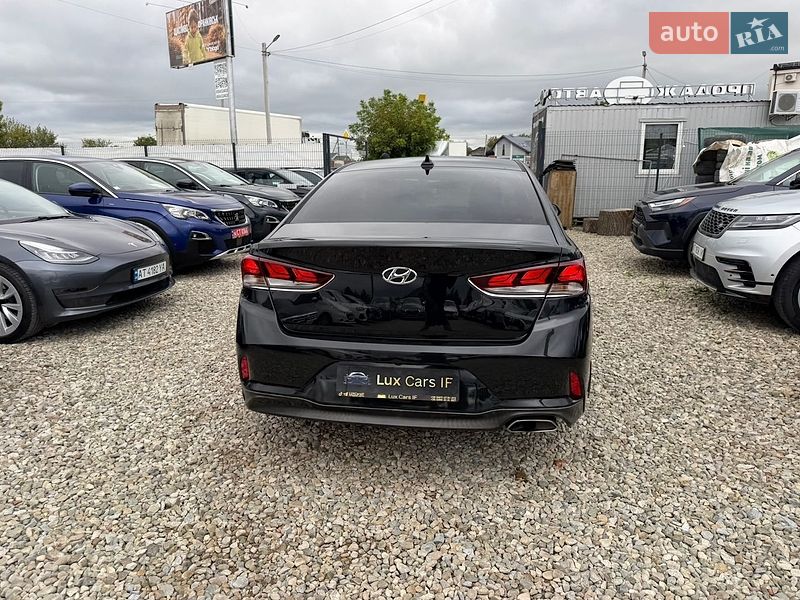 Седан Hyundai Sonata 2017 в Ивано-Франковске