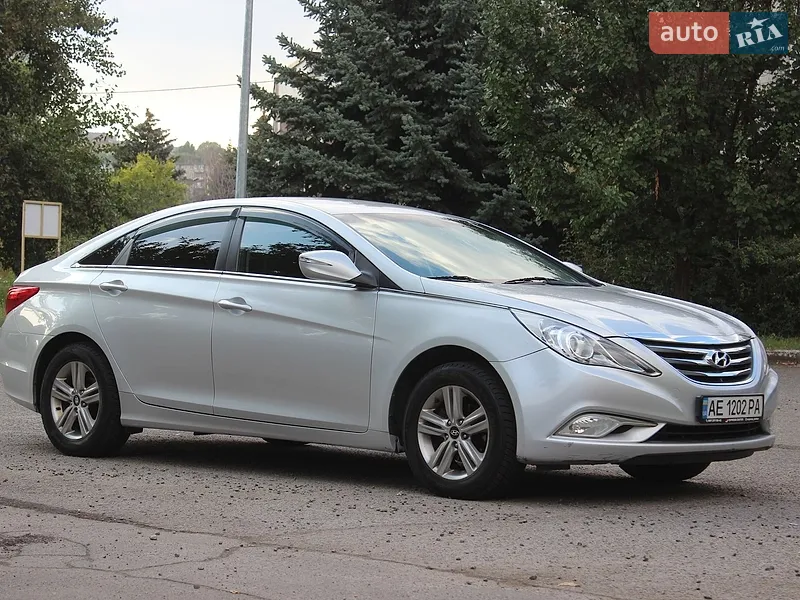 Hyundai Sonata