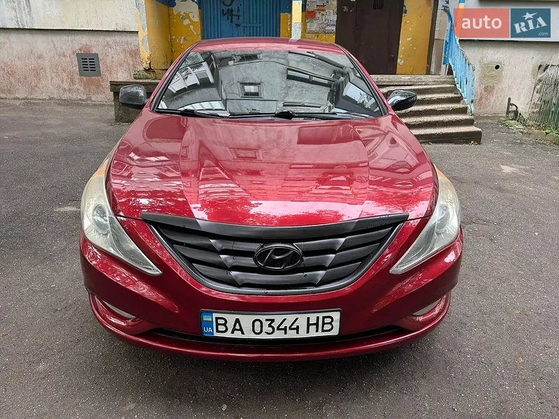 Hyundai Sonata 2011