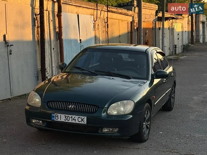 Hyundai Sonata 2001