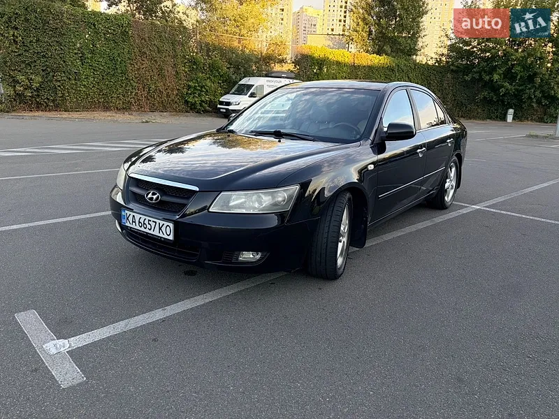 Hyundai Sonata