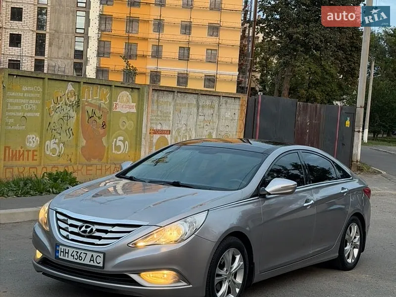 Hyundai Sonata