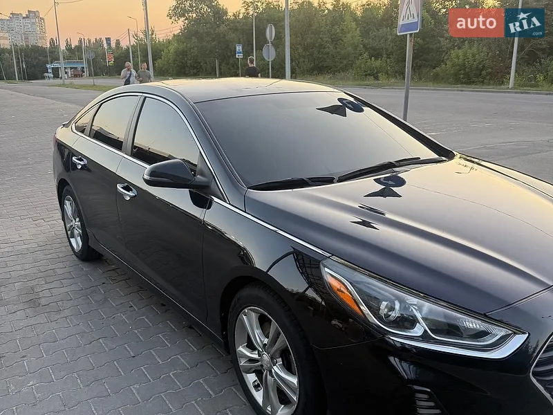 Hyundai Sonata