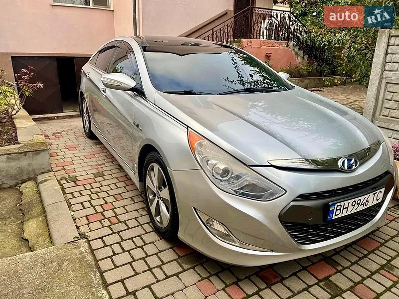 Hyundai Sonata