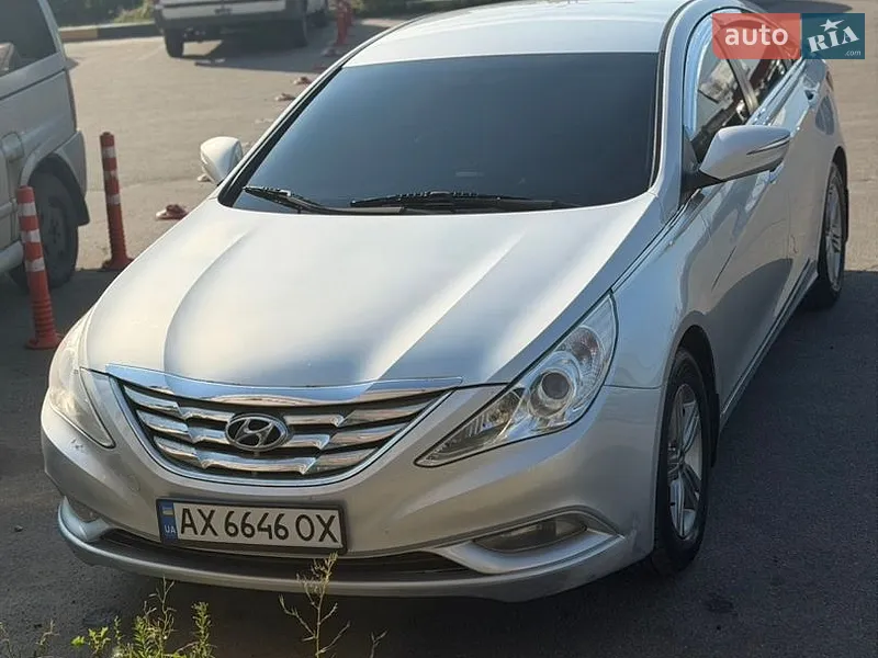 Hyundai Sonata