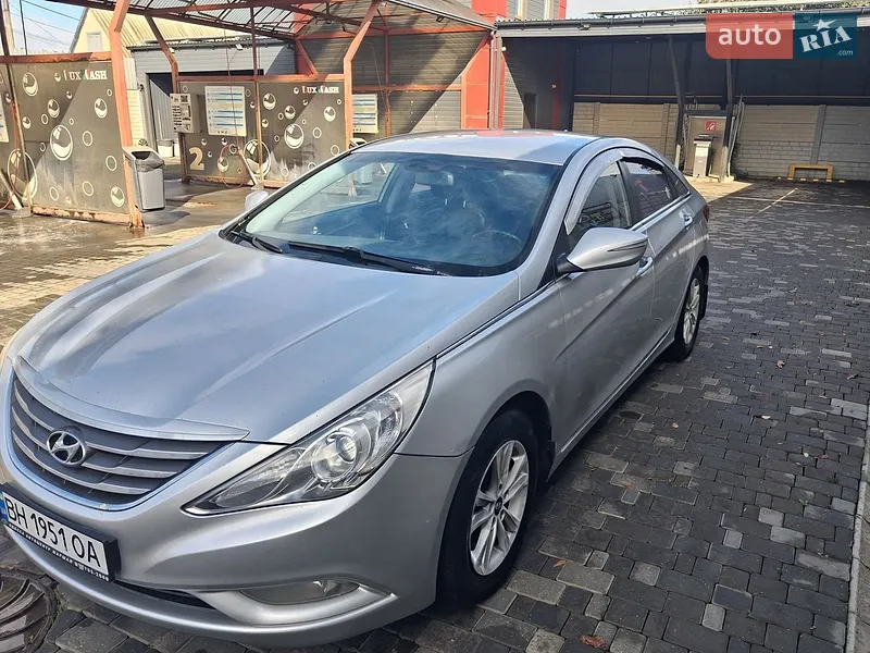 Hyundai Sonata