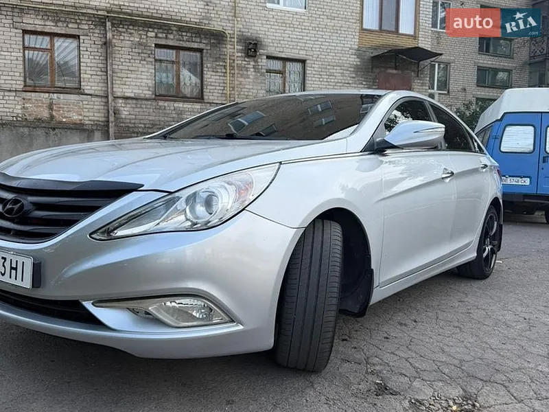 Hyundai Sonata