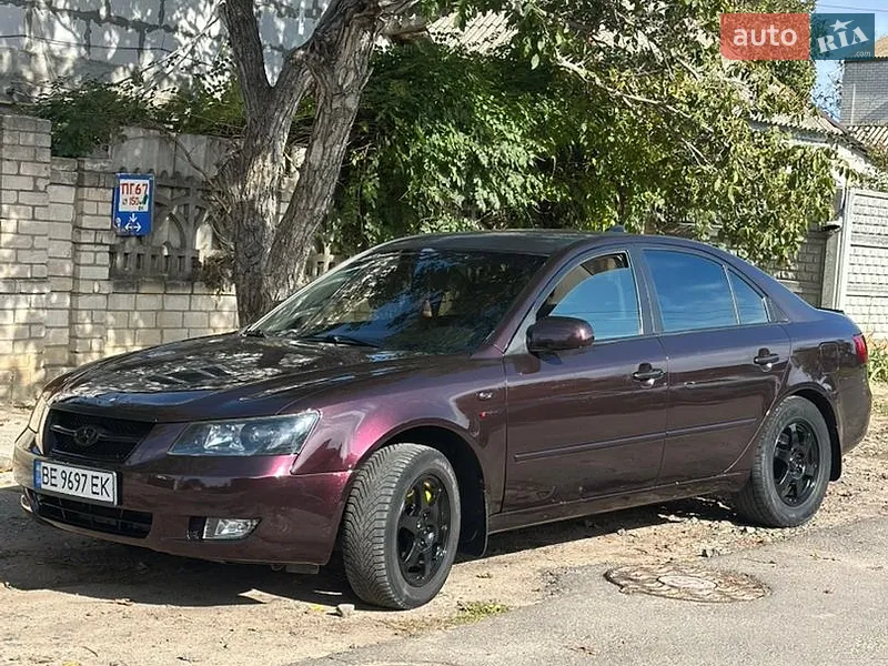 Hyundai Sonata