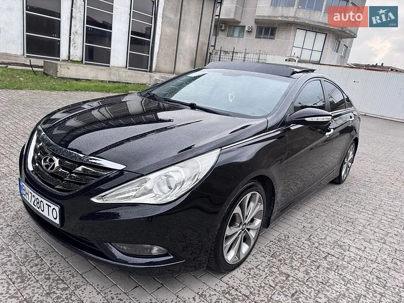 Hyundai Sonata