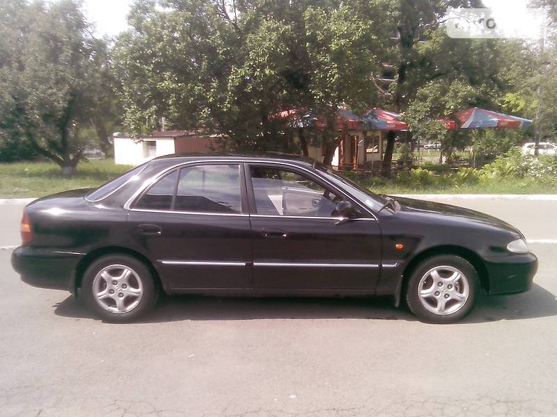 Седан Hyundai Sonata 1998 в Киеве