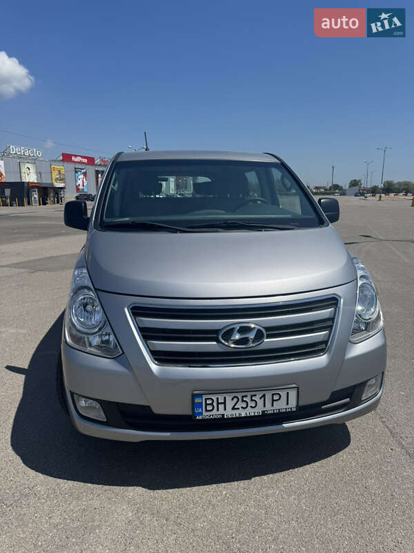 Минивэн Hyundai Starex 2017 в Одессе фото 2 Минивэн Hyundai Starex 2017 в Одессе