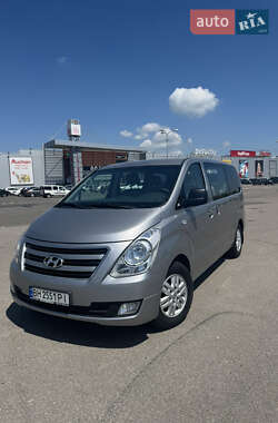 Hyundai Starex 2017