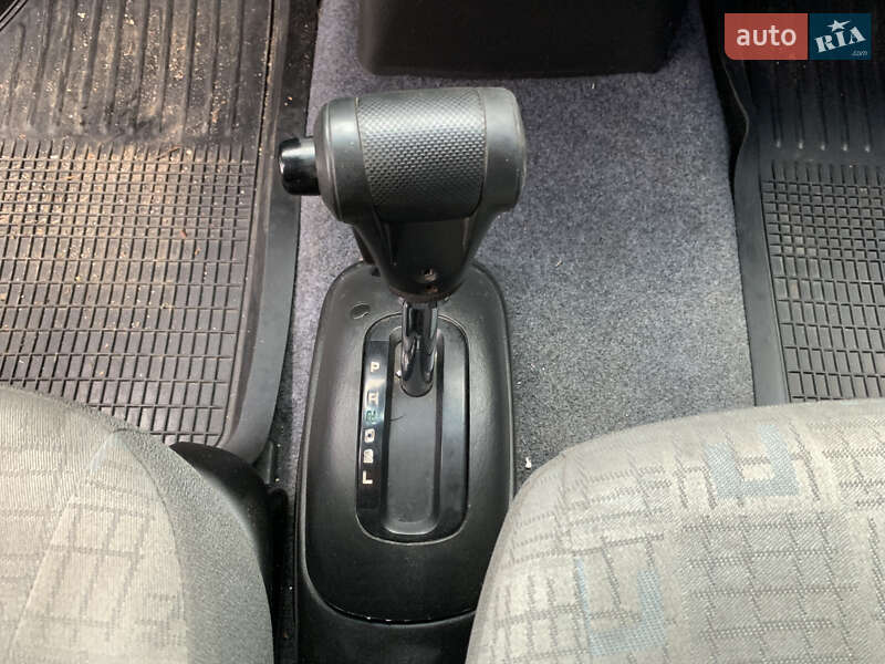 Минивэн Hyundai Starex 2006 в Виннице фото 22 Минивэн Hyundai Starex 2006 в Виннице