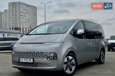 Мінівен Hyundai Staria 2023 в Києві