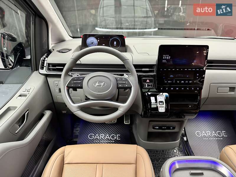 Минивэн Hyundai Staria 2025 в Львове