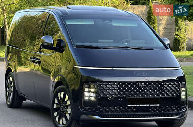 Мінівен Hyundai Staria 2024 в Рівному