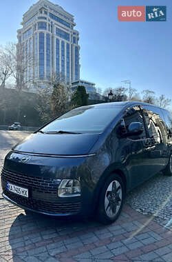 Минивэн Hyundai Staria 2021 в Киеве