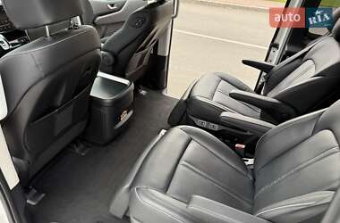 Мінівен Hyundai Staria 2021 в 