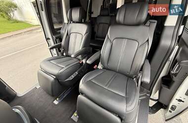 Мінівен Hyundai Staria 2021 в 