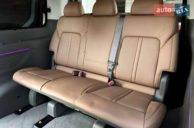 Минивэн Hyundai Staria 2025 в 