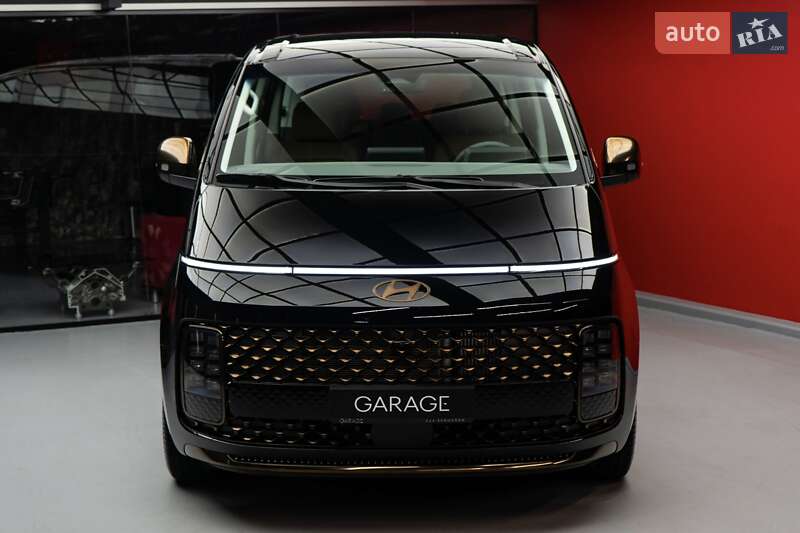 Минивэн Hyundai Staria 2025 в Киеве