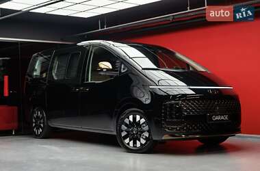 Минивэн Hyundai Staria 2025 в 