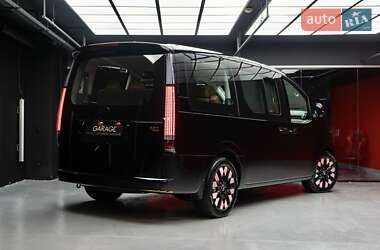 Минивэн Hyundai Staria 2025 в 
