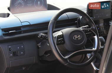 Мінівен Hyundai Staria 2023 в 