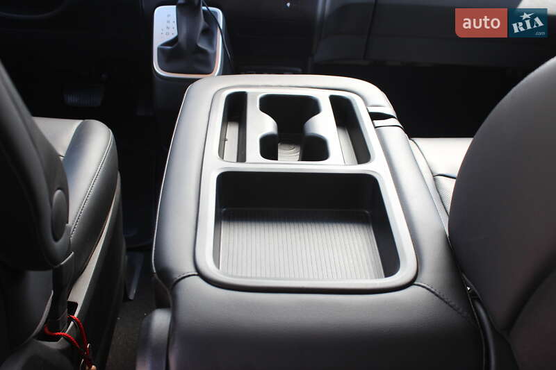 Минивэн Hyundai Staria 2023 в Львове