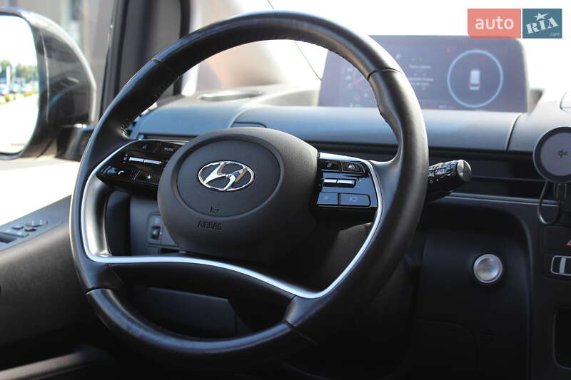 Минивэн Hyundai Staria 2023 в Львове