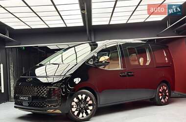 Мінівен Hyundai Staria 2025 в Києві