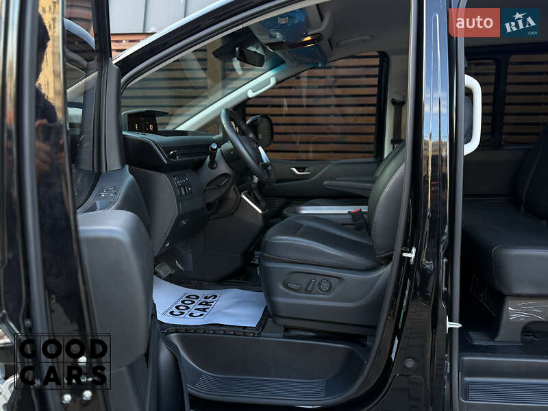 Минивэн Hyundai Staria 2023 в Одессе
