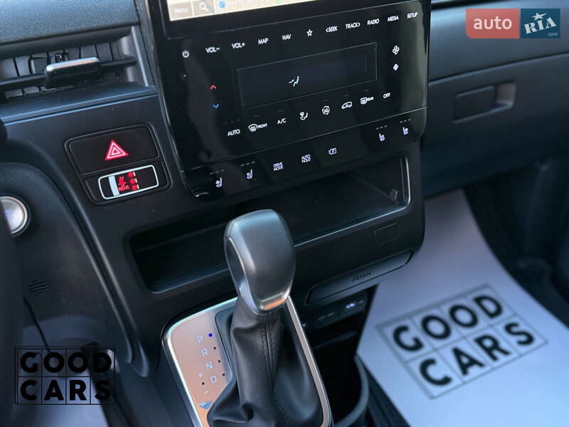 Минивэн Hyundai Staria 2023 в Одессе