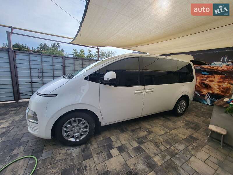 Минивэн Hyundai Staria 2022 в Одессе фото 9 Минивэн Hyundai Staria 2022 в Одессе