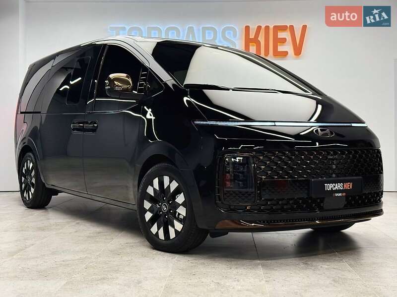Минивэн Hyundai Staria 2025 в Киеве фото 13 Минивэн Hyundai Staria 2025 в Киеве