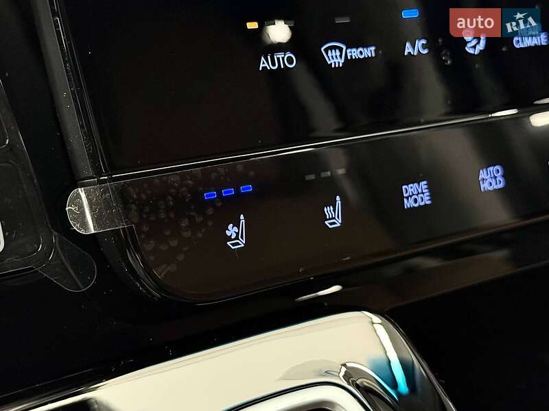 Минивэн Hyundai Staria 2025 в Киеве фото 56 Минивэн Hyundai Staria 2025 в Киеве