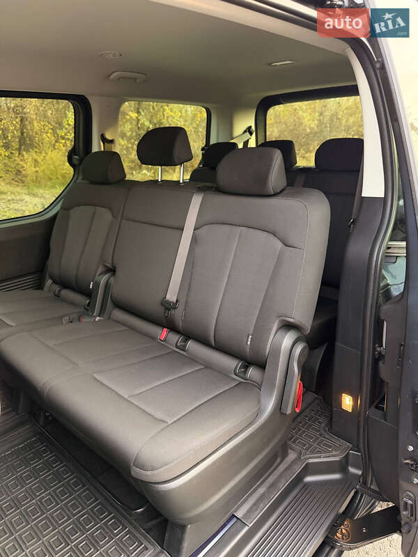 Минивэн Hyundai Staria 2021 в Киеве фото 12 Минивэн Hyundai Staria 2021 в Киеве