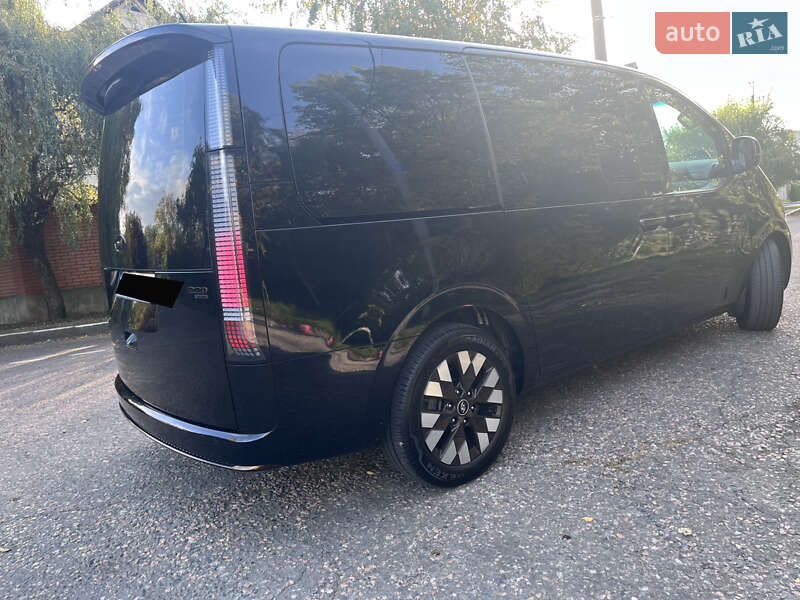 Минивэн Hyundai Staria 2023 в Одессе