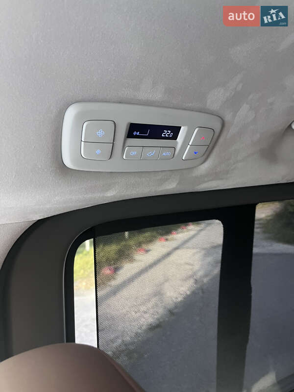 Минивэн Hyundai Staria 2023 в Одессе