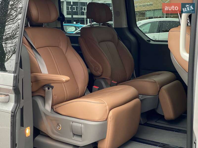 Минивэн Hyundai Staria 2025 в Днепре